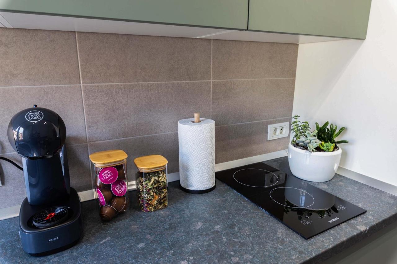 Cosy 2-Bedroom Flat - Fully Equipped Resita Luaran gambar
